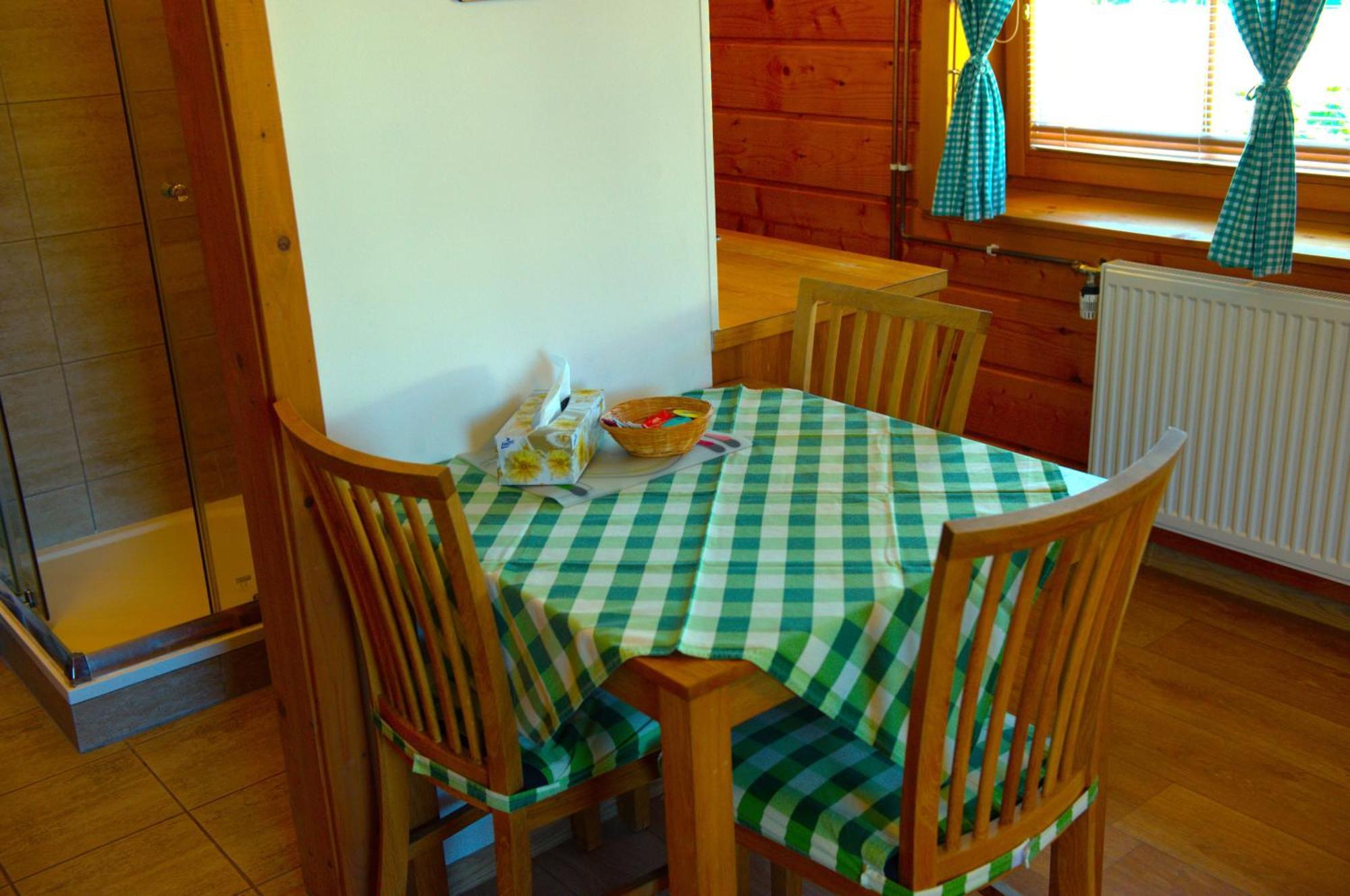 Apartmany Velké Karlovice Habitación foto